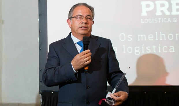 Zeferino Simões distinguido com Prémio Carreira nos Prémios Logística & Transportes Hoje