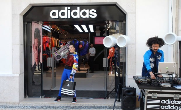 Adidas inaugura megastore na Rua Augusta