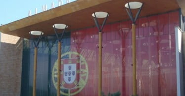 Almada Forum inaugura bandeira nacional gigante