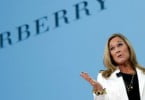 Apple contrata CEO da Burberry