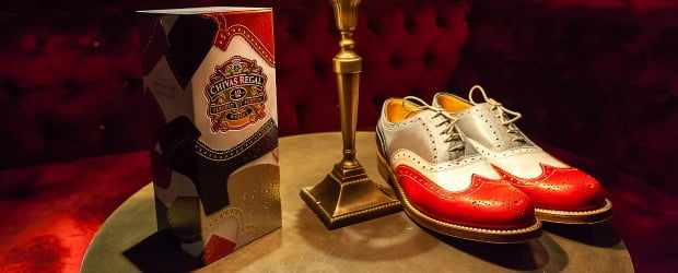 Chivas Regal lança "Made for Gentleman" pelo designer Tim Little