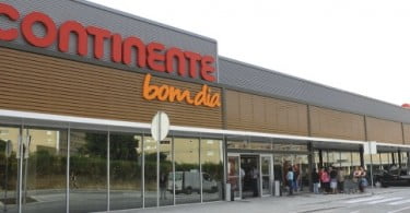 Continente Bom Dia abre em centro empresarial na Maia