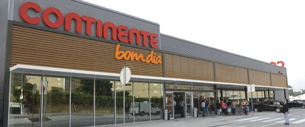 Continente Bom Dia abre em centro empresarial na Maia
