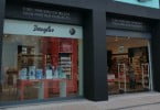 Douglas abre loja no Freeport