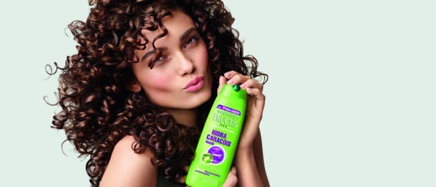 Garnier lança Fructis Hidra Caracóis