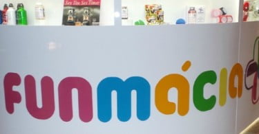 Funmácia abre loja em Guimarães