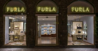 Furla equipa 340 lojas com Yourcegid Retail Y2