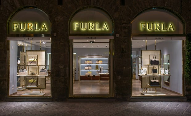 Furla equipa 340 lojas com Yourcegid Retail Y2