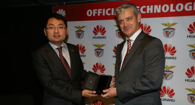 Huawei e Benfica assinam parceria tecnológica