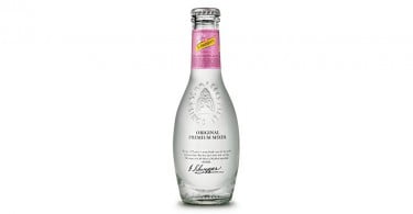 Schweppes lança nova tónica com flor de laranjeira e lavanda