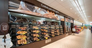 Lidl renova mais uma loja