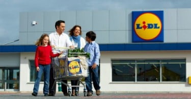 Lidl doa produtos não alimentares a seis instituições