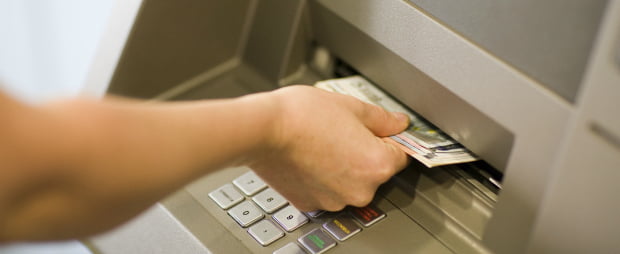 Portugueses gastam menos 115M em compras