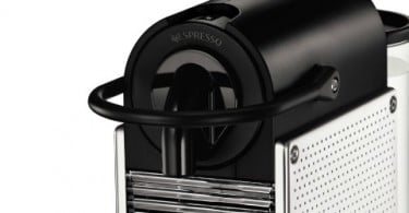 Nespresso lança Pixie Steel Lines e Pixie Steel Dots