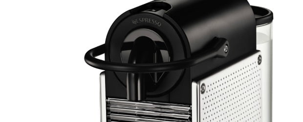 Nespresso lança Pixie Steel Lines e Pixie Steel Dots