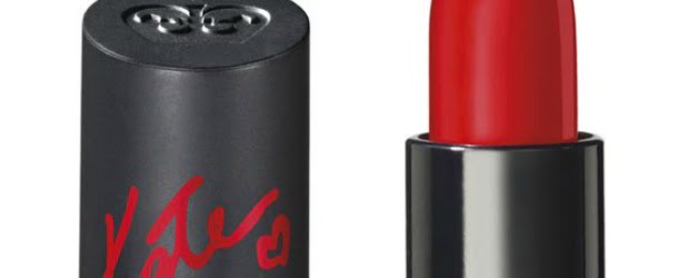 Rimmel London lança Baton Lasting Finish by Kate Moss