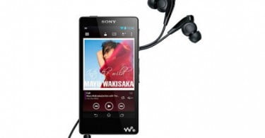 Sony lança Walkman F886