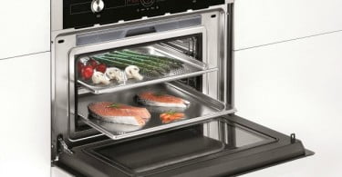 Teka lança novo forno a vapor