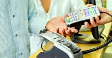 VeriFone aconselha retalhistas sobre novos métodos de pagamento online