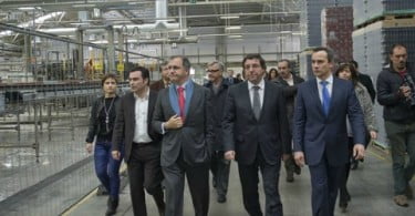 Unicer recebe visita oficial à nova fábrica