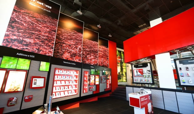 Vodafone renova 58 lojas em Portugal