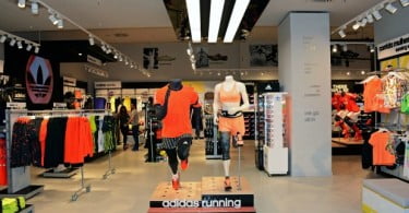 Adidas abre nova loja no Colombo