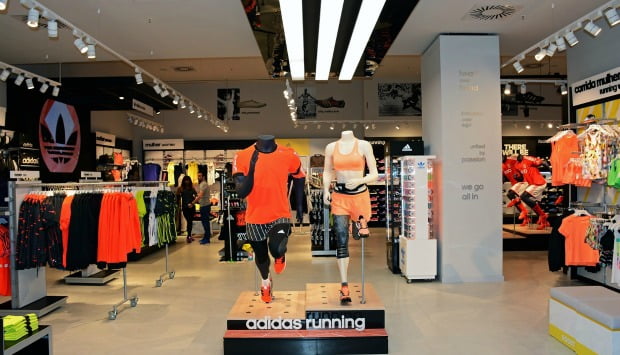 Adidas abre nova loja no Colombo