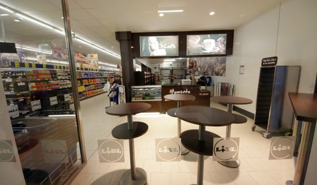 Lidl de Monte dos Burgos reabre com cafetaria própria