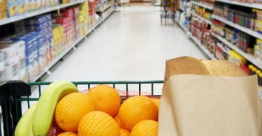 Consumo mais cauteloso impede crescimento nas vendas da distribuição
