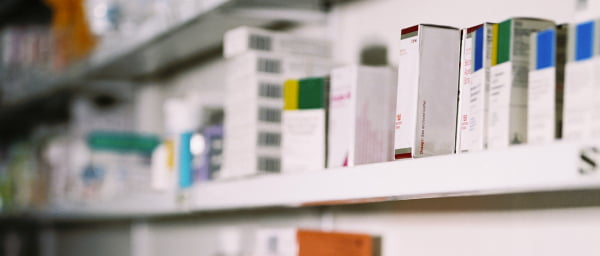 Dilma Rousseff veta venda de medicamentos em supermercados