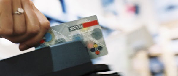 Comércio: menos 14 mil terminais para pagamentos com cartões