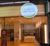 Auchan cria &oacute;ptica Jumbo