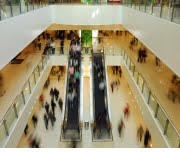 Centros comerciais crescem na Europa