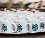 Starbucks quer duplicar lojas
