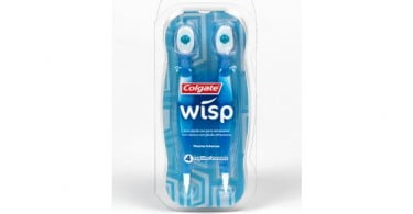 Míni escova Colgate para escovar os dentes sem usar água