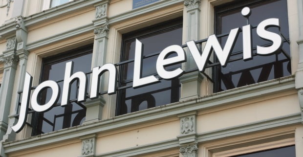 John Lewis fachada Distribuicao Hoje