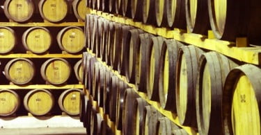 Quinta do Portal e cervejeira Letra criam cerveja maturada em cascos de vinho do Porto