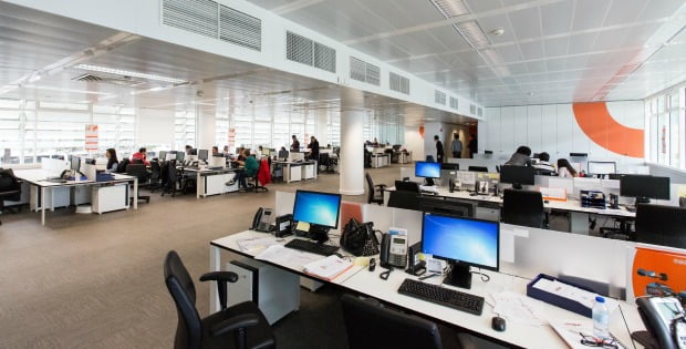 (atualizada) TNT inaugura sede europeia de clientes estratégicos em Lisboa