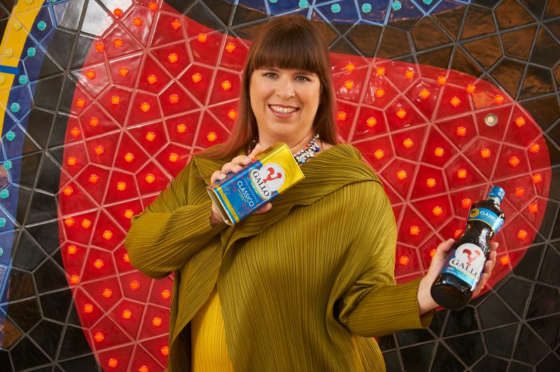 Joana Vasconcelos garrafa POP Gallo