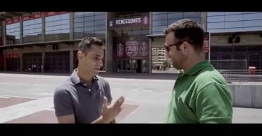 Sagres e Jonas vendem Cadeira original do Estádio da Luz