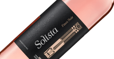 Solista Pinot Noir  Adega Mayor