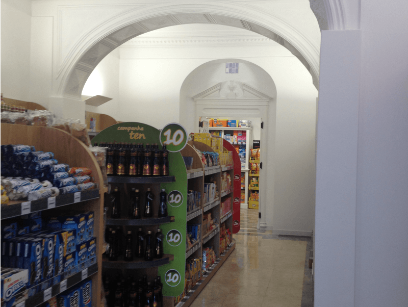 ten to ten Chiado