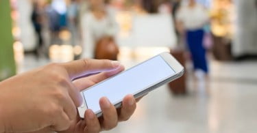 usar smartphone Distribuição Hoje