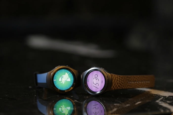 Gear S2 normal