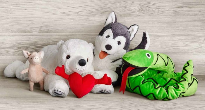 peluches para a educação IKEA