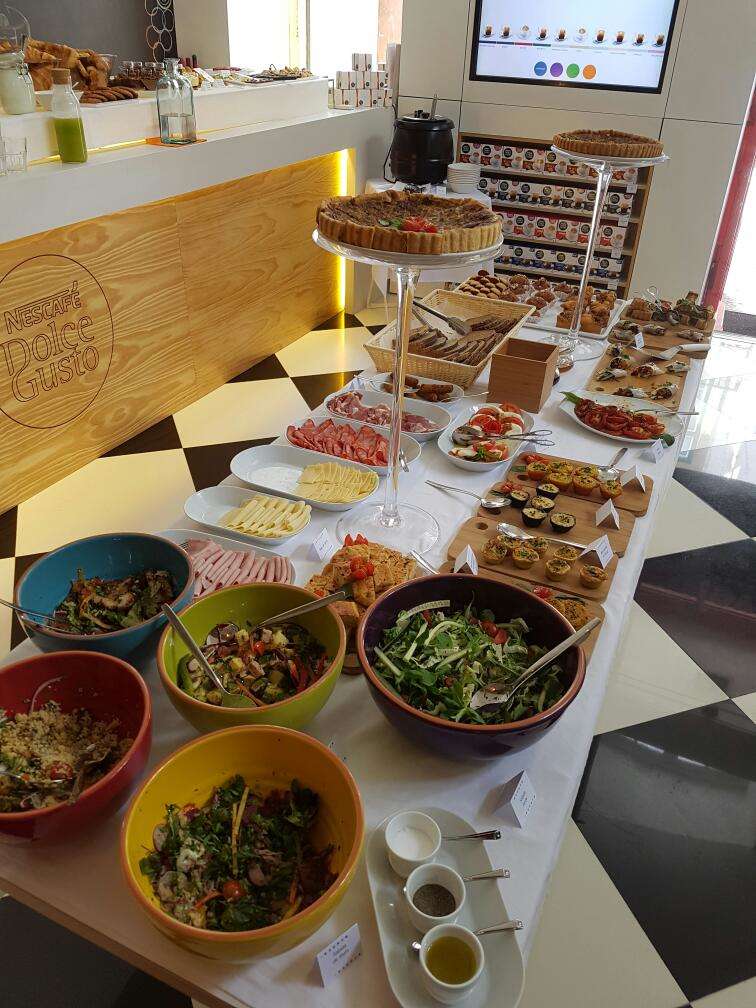Nescafé Coffee Shop Distribuição Hoje