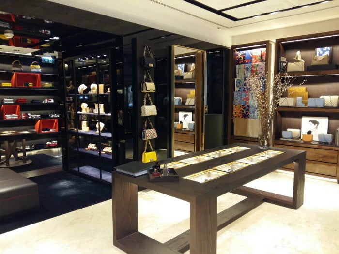 Carolina Herrera - Aeroporto de Lisboa - Distribuição Hoje