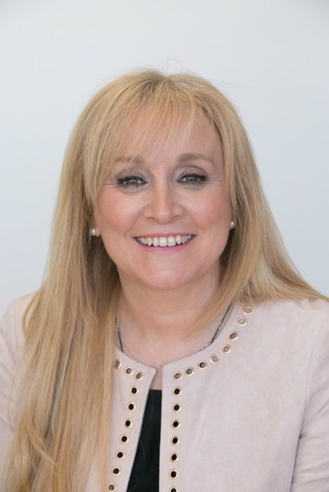 Celina Bello - C&A - Distribuição Hoje