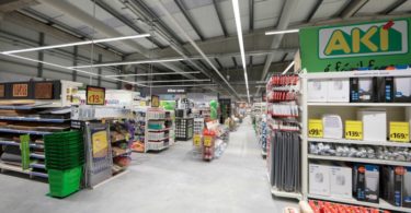 AKI interior da loja Distribuição Hoje