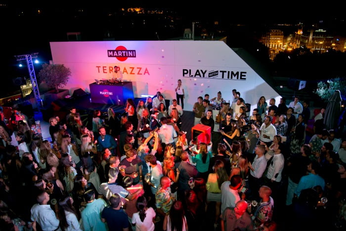 Martini Terrazza - sunset - Distribuição Hoje